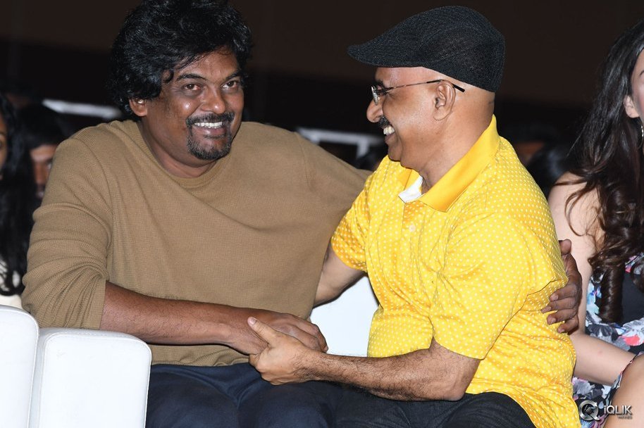 Shamanthakamani-Movie-Pre-Release-Function